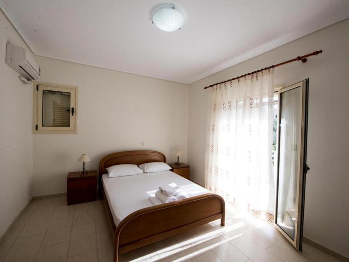 Manoleas Villas - Apartment 2 Stoúpa Exterior photo